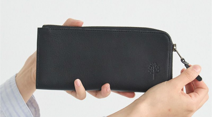 長財布 ジッパータイプ