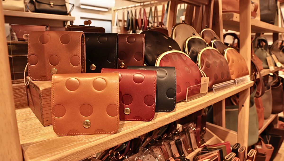 かさばらない小さめアイテムは浅草土産におすすめです