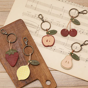 森の果実 キーリング