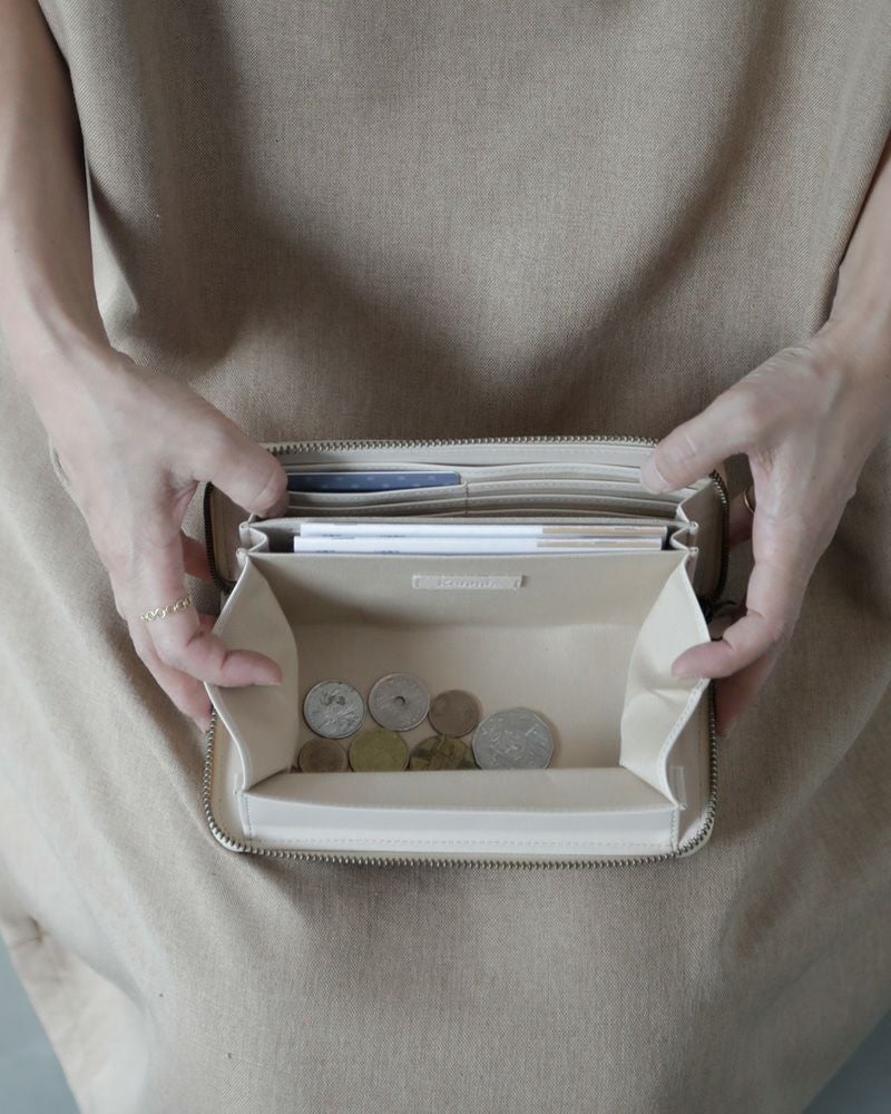 長財布の色：バニラ