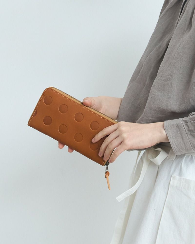 コインが見渡せる小銭入れ「キャンディ BOX ロングウォレット