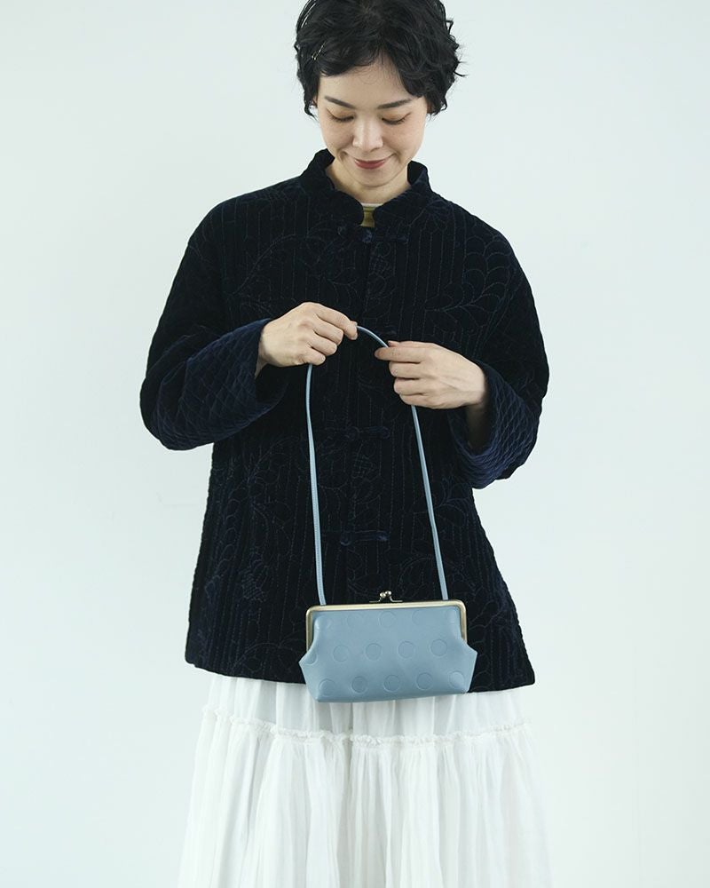 ちょっとそこまでに大活躍「キャンディ トラベル がま口ポシェット