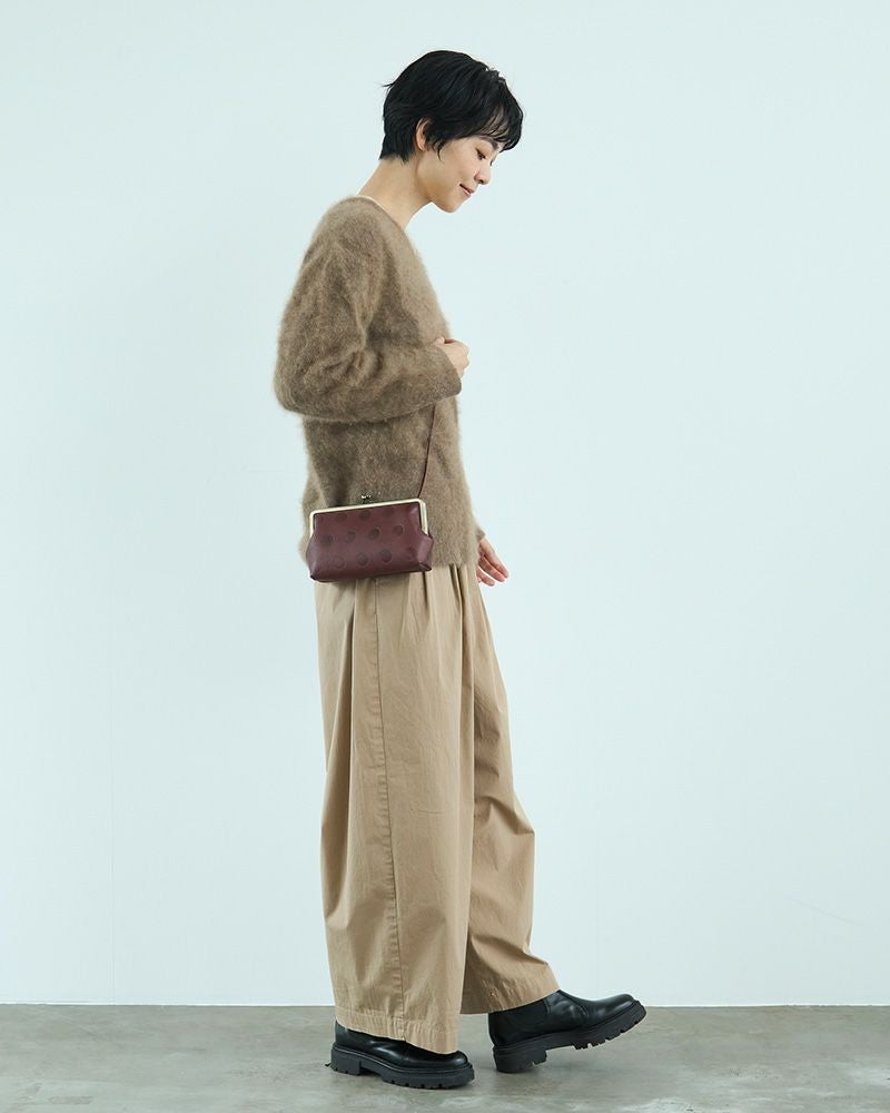 がま口ポシェットの色：スミレ