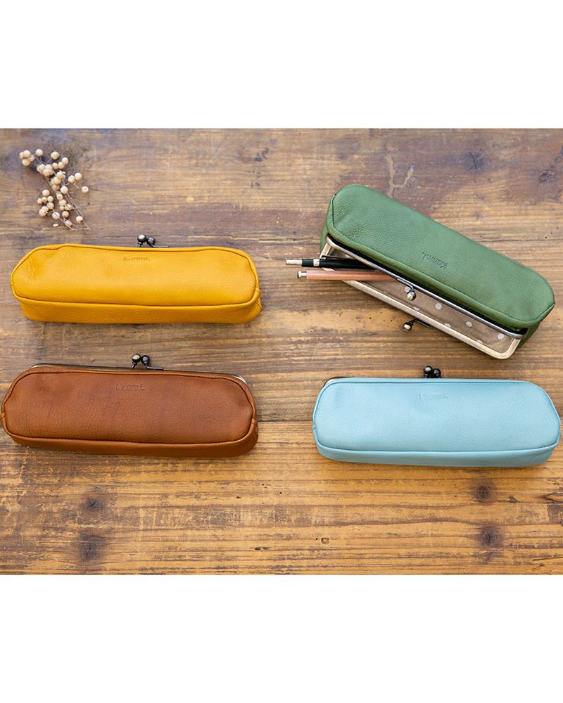 コロンとまるい実力派「フカフカ がま口 ペンケース」 | Kanmi（カンミ