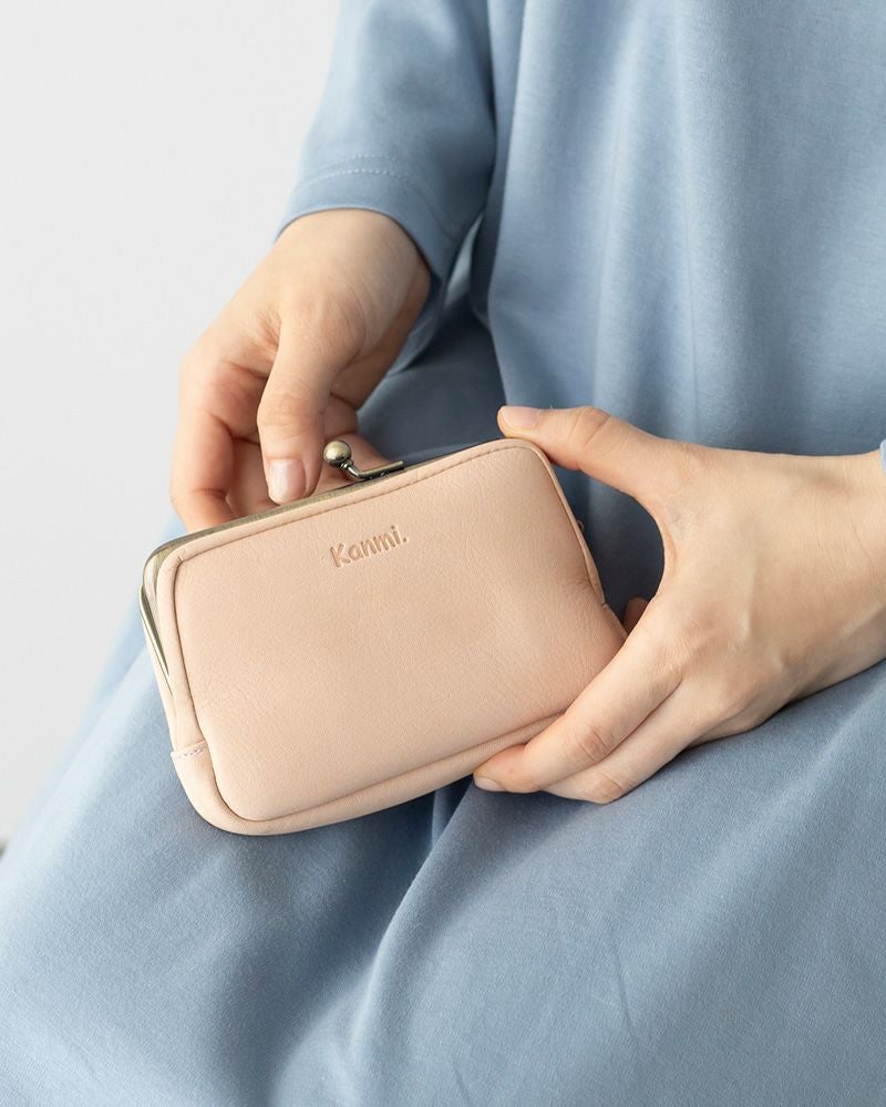 浅草Kanmiの本革がま口財布コレクション