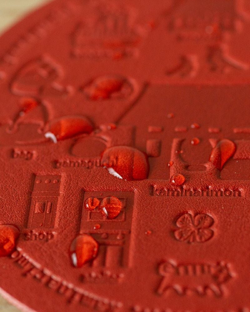 コースターの色：レッド