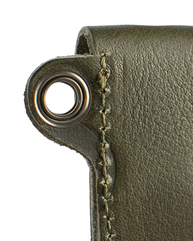 パスケースの色：オリーブグリーン[終売]