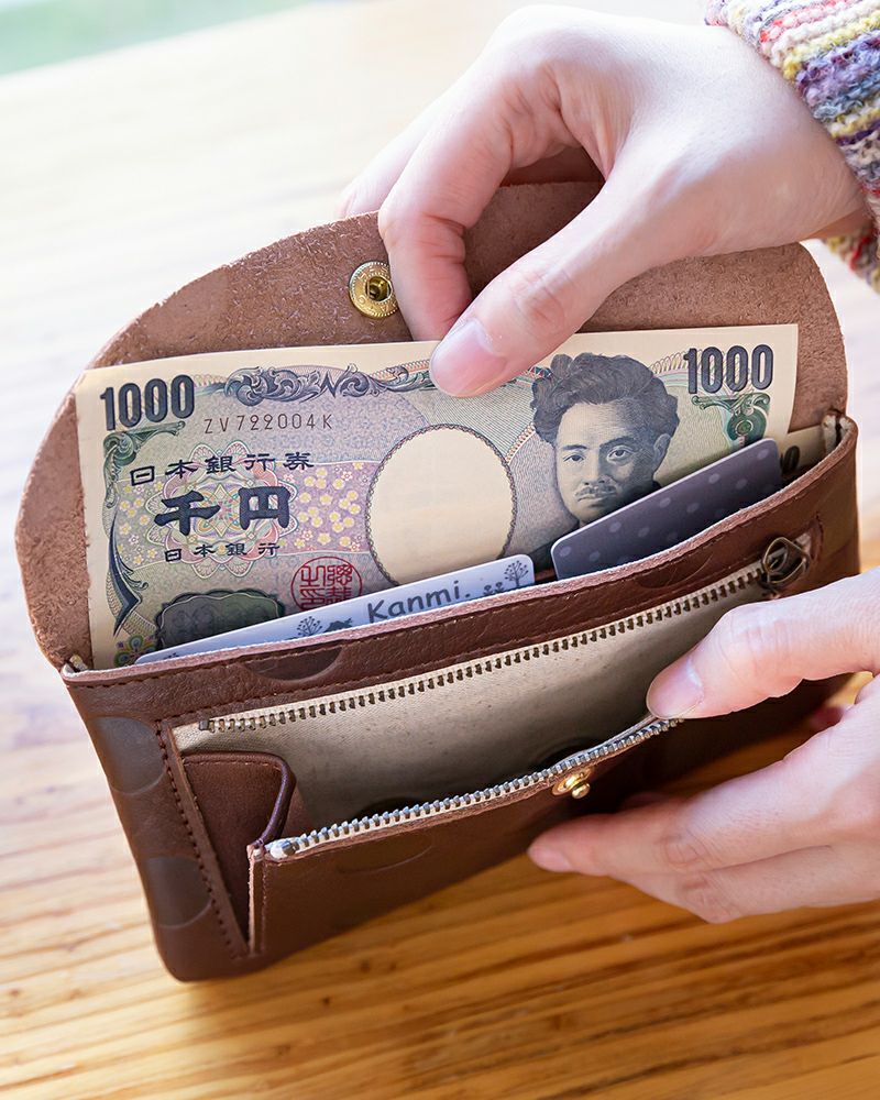 kanmi.  レザー 長財布  ポケットウォレット すっきりなお財布をキープ「キャンディ ポケットウォレット(L)」（プチ