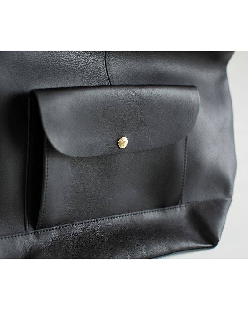 リュックの色：ブラック