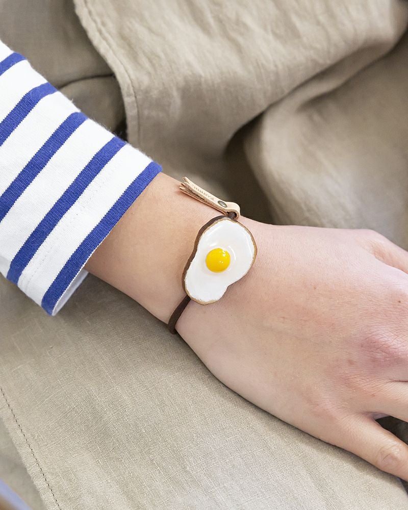 ヘアアクセサリーの種類：目玉焼き