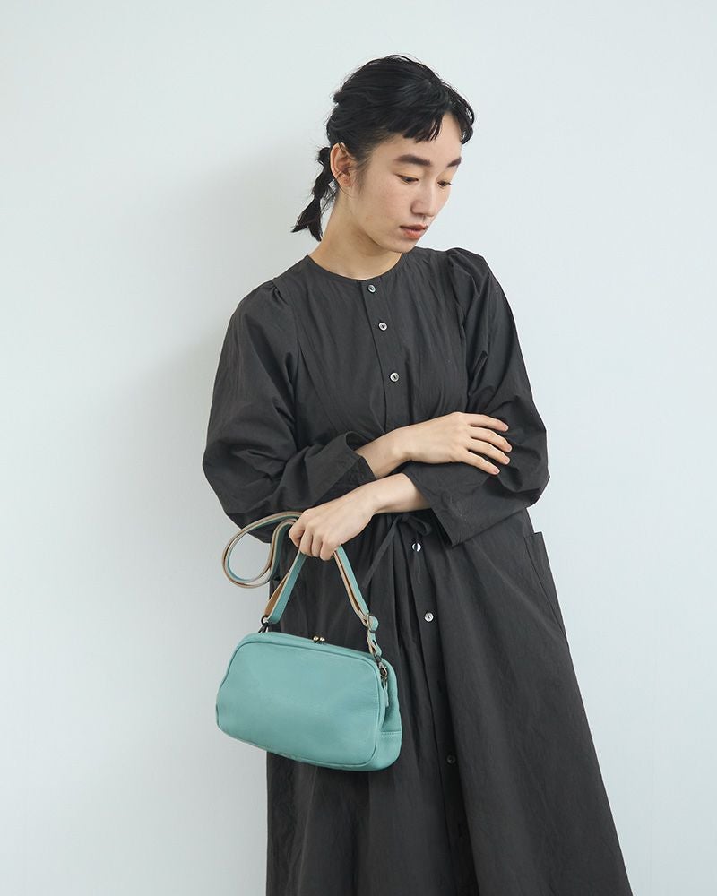 バナナ型ショルダーパッド