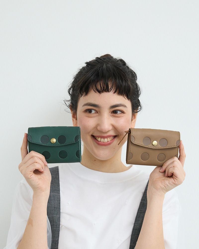 小さめバッグに挑戦できる「キャンディ ミニウォレット」 | Kanmi