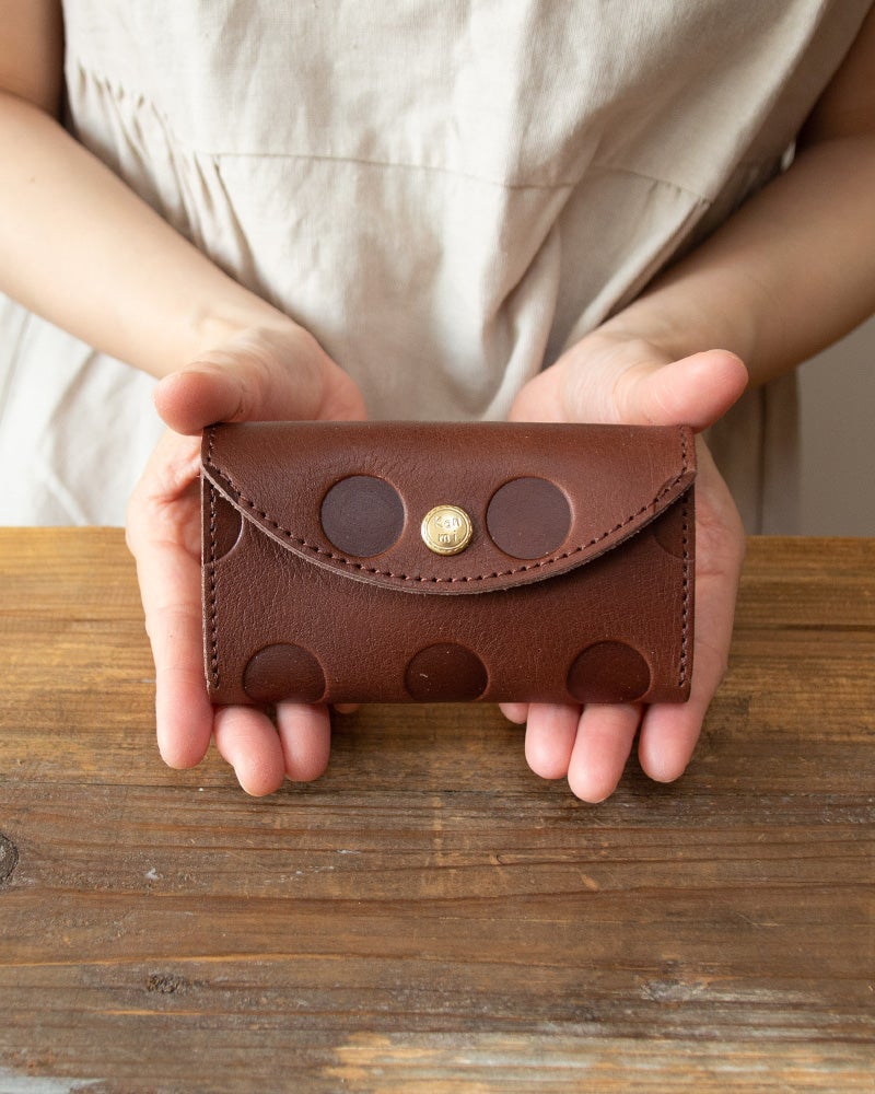 コインもカードも名刺も、ぜんぶこの子におまかせ「キャンディ マルチ