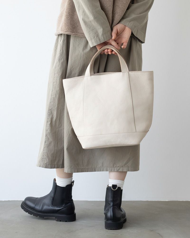 バッグの色：クリーム