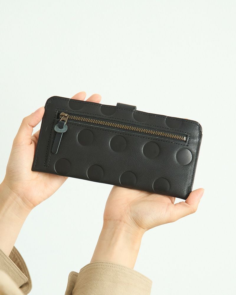 長財布の色：ブラック