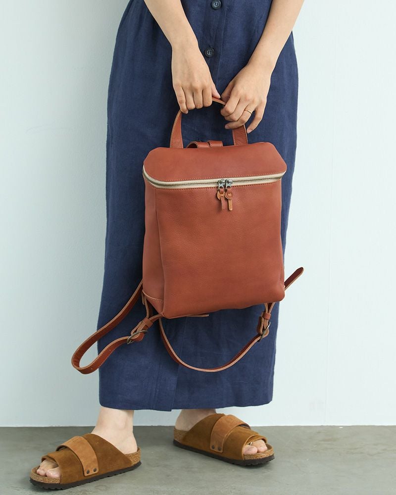 リュックの色： レンガ（限定色）