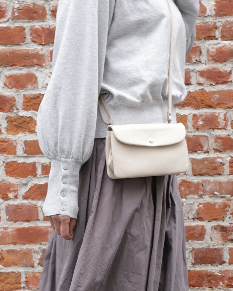 クレープ ロングがま口ウォレット ポシェット 