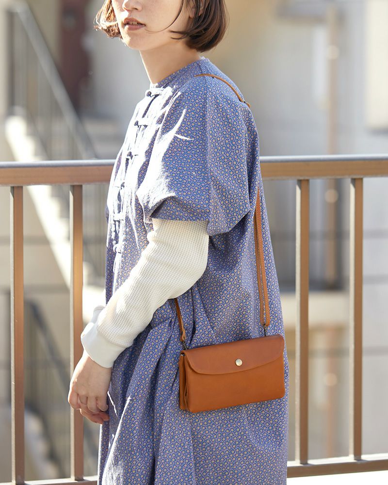 がま口の色：キャメル