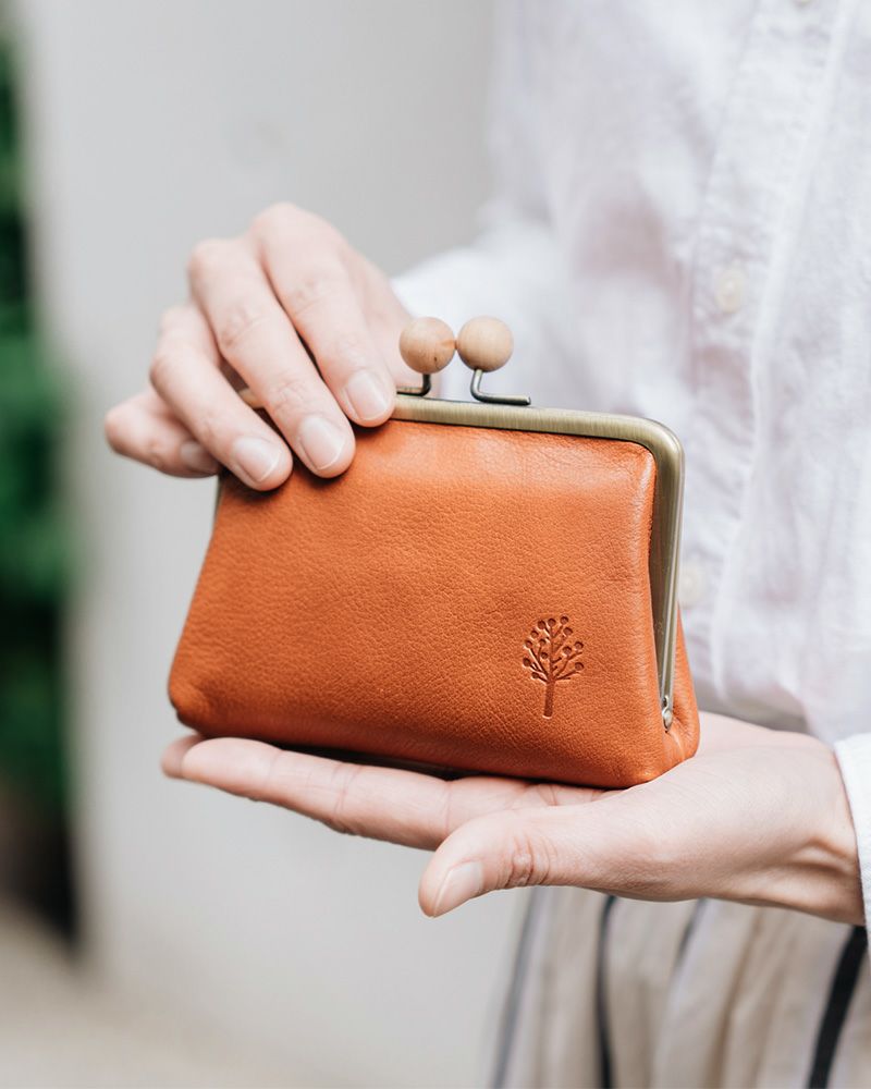 がま口の色：キャメル