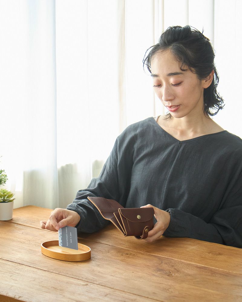 使いたい人にあわせてくれる「ドロップツリー ショートウォレット