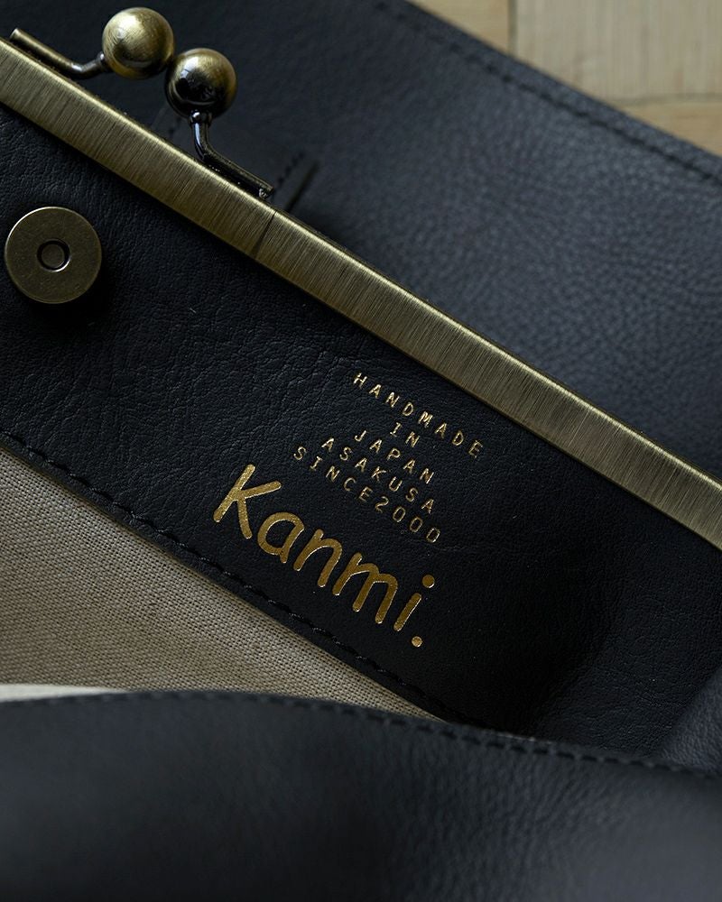 がま口トートの色：クロ