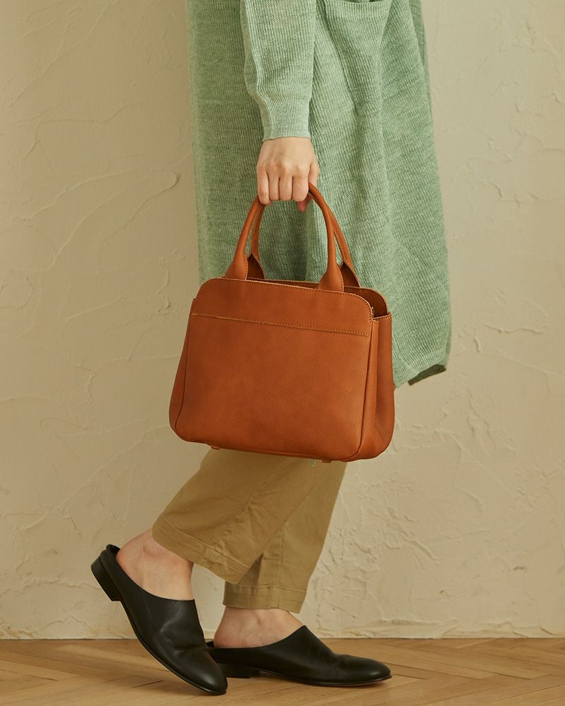 がま口ショルダーの色：キャメル