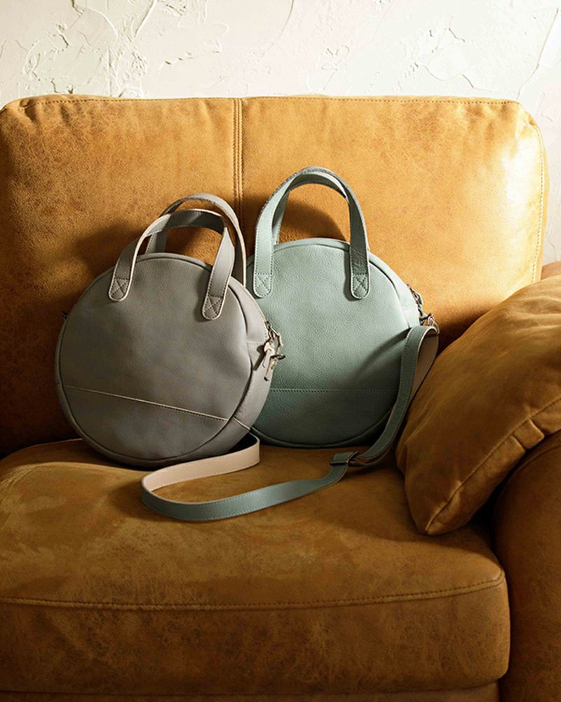 癒しのまんまるフォルム 「マカロン 2WAY バッグ (M)」 | Kanmi