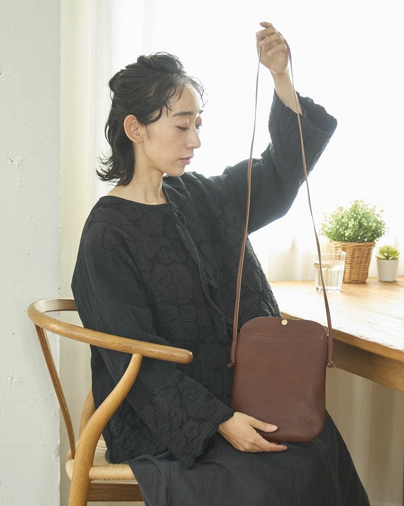 ドロップツリー サコッシュ（M）：ダークブラウン