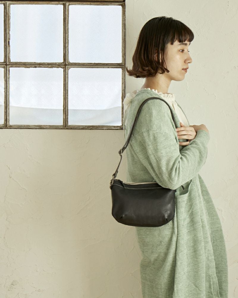 お財布を小さくしたら、バッグもひとまわり軽やかに「ドロップツリー