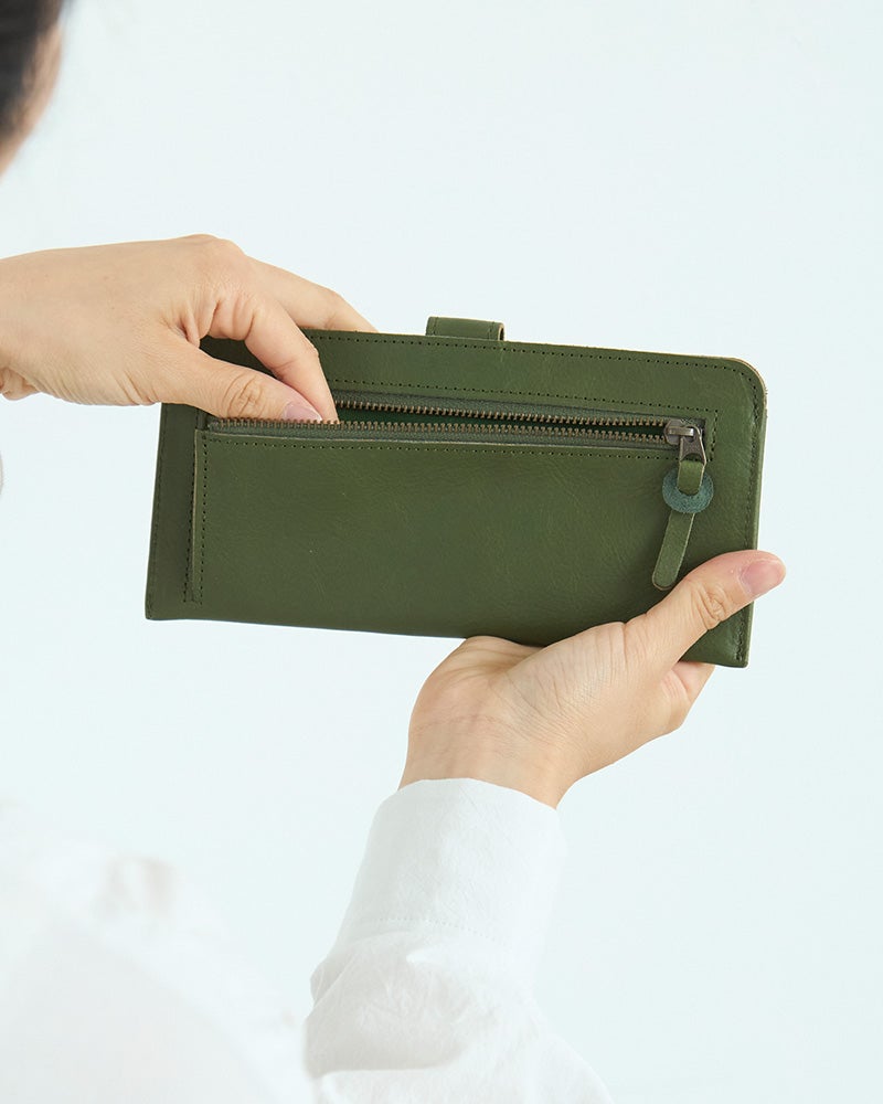 長財布の色：グリーン
