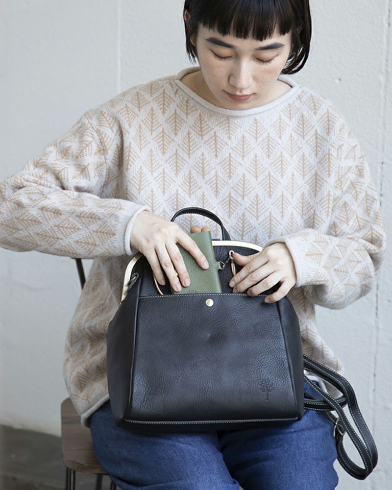 ドラマ登場☆木玉バッグが進化「ドロップツリー木玉 がま口 3WAY バッグ」