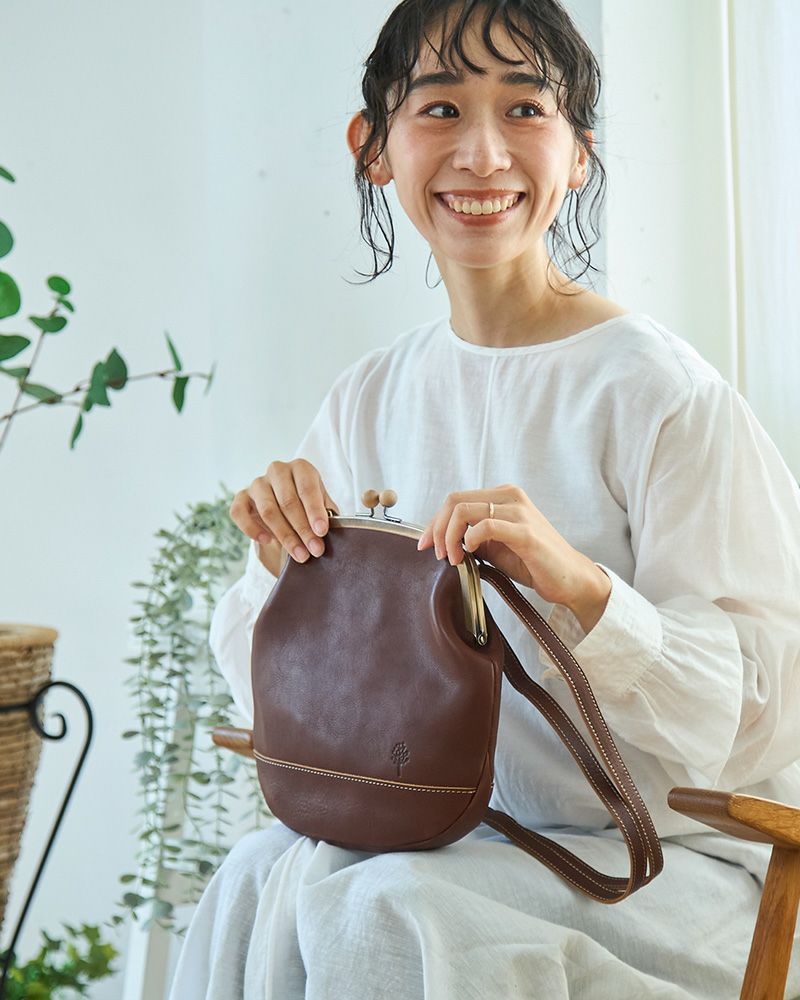 やさしい開閉音にほっこりな がま口ショルダー「ドロップツリー木玉