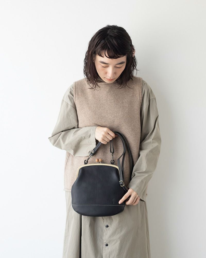 やさしい開閉音にほっこりな がま口ショルダー「ドロップツリー木玉