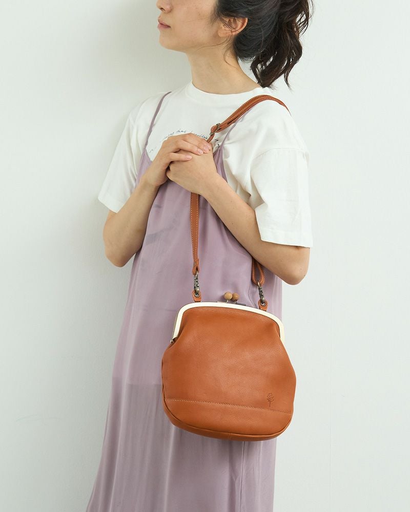 Kanmi カンミ がま口ポシェット ドロップツリー 木玉 ショルダーバッグ 革 やさしい開閉音にほっこりな がま口ショルダー「ドロップツリー木玉