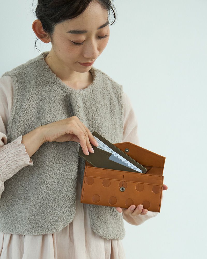 プラスオンアイテムの色：オリーブグリーン