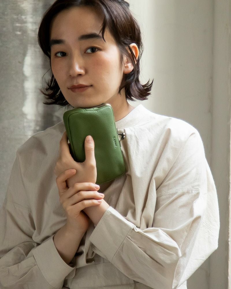 フカフカ がま口パンポーチ