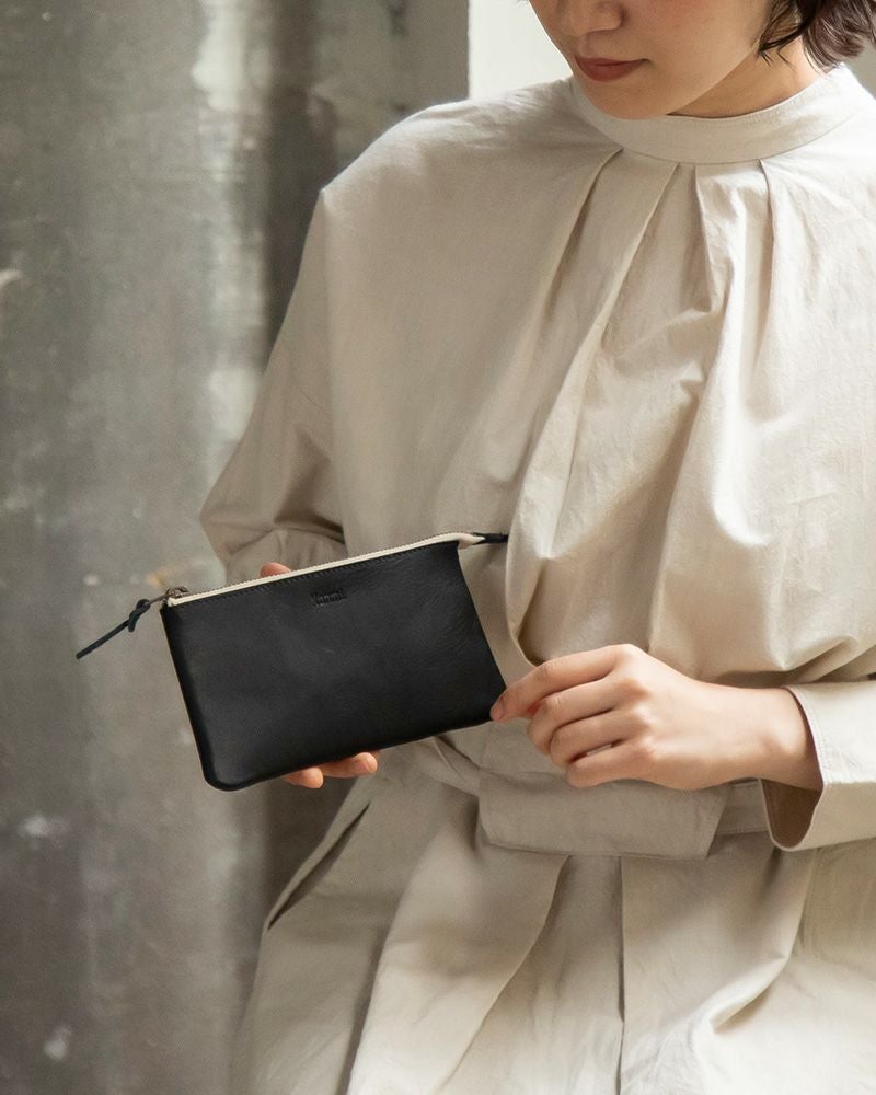 お財布の色：クロ