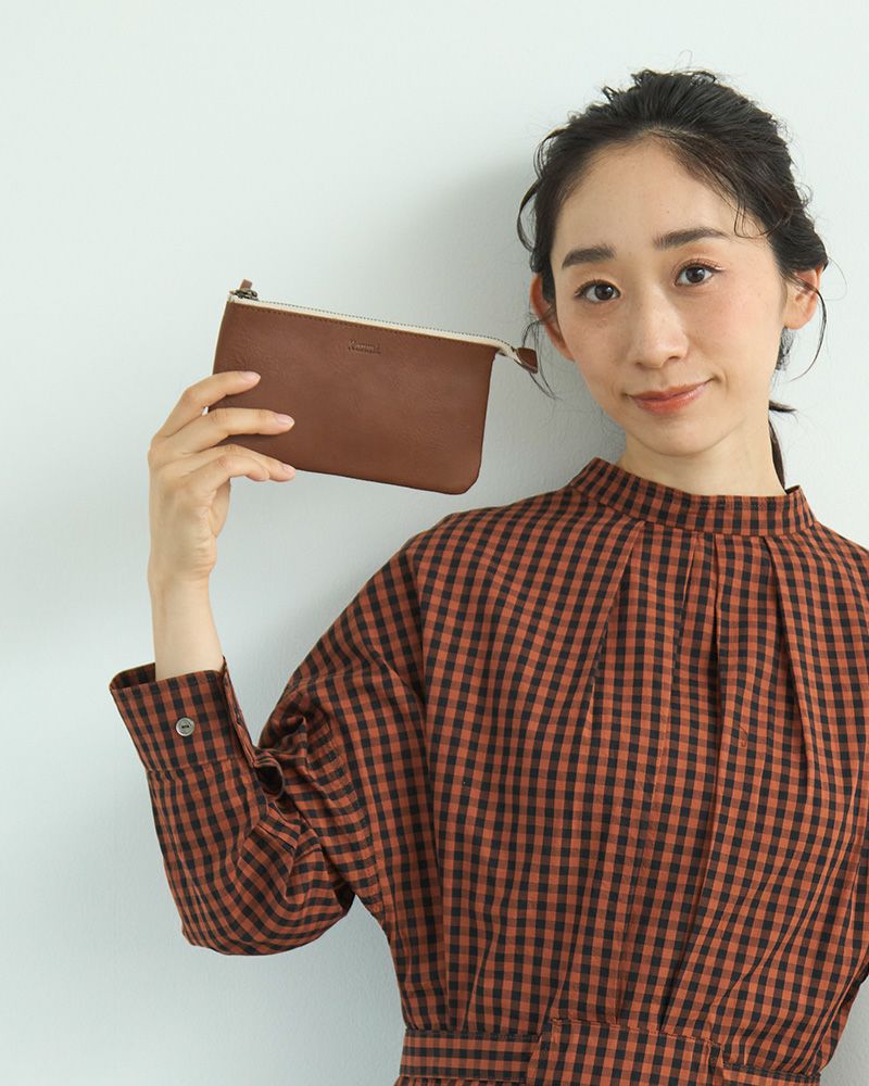 お財布の色：ダークブラウン