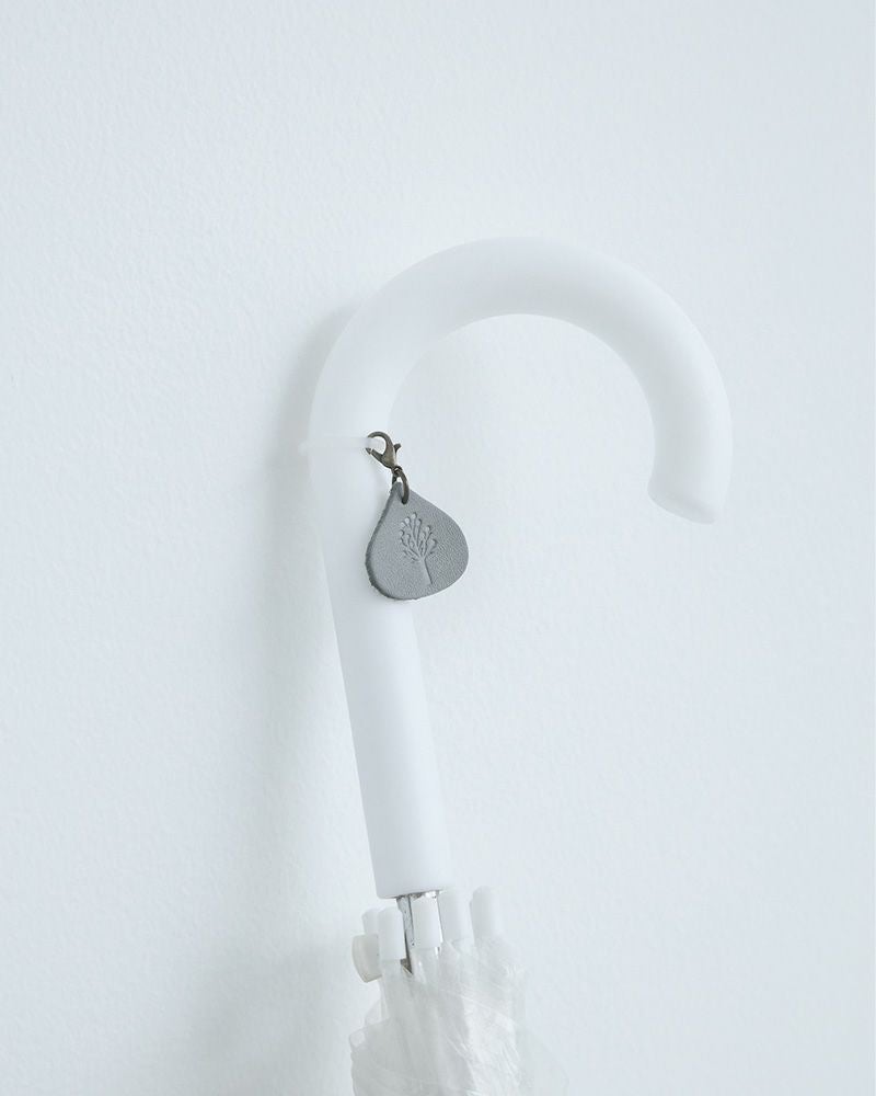 マーカーチャームの色：グレー