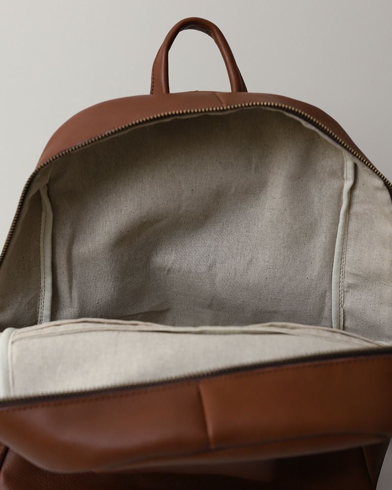 リュックの色：ダークブラウン（終売）