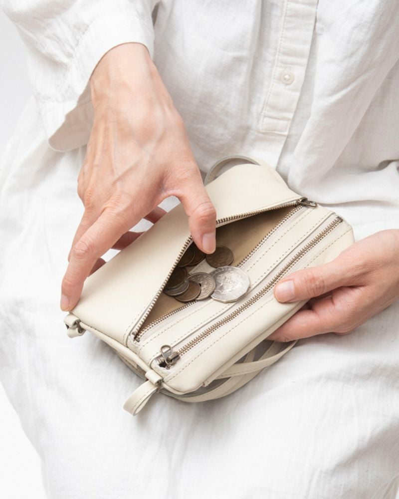 ポシェットの色：バニラ