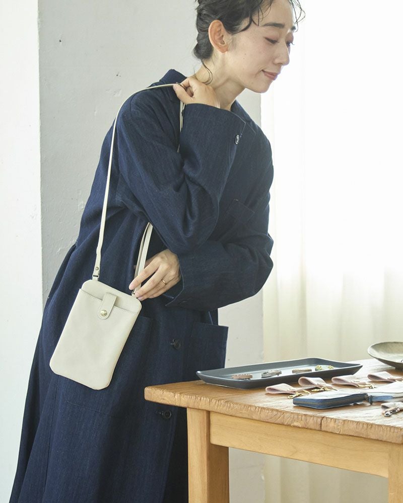 ポシェットの色：バニラ