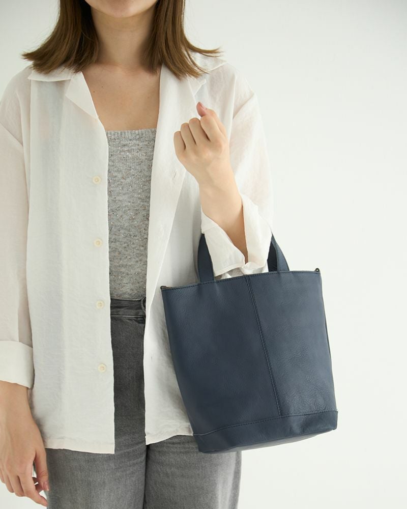 itsu mono 2WAYバッグ：ネイビー