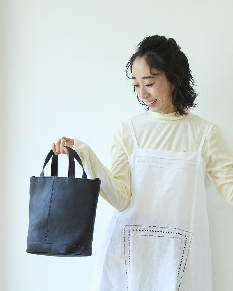 itsu mono 2WAYバッグ：ネイビー