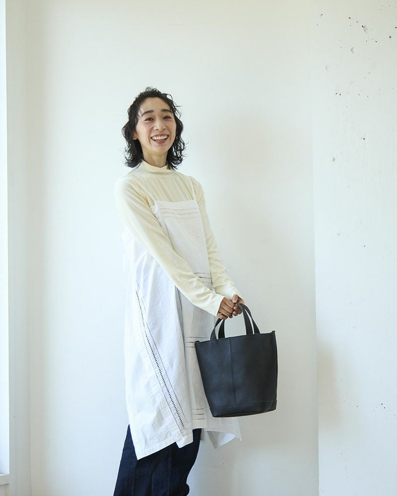 itsu mono 2WAYバッグ：ネイビー