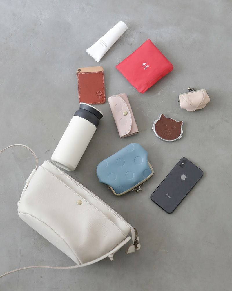 とにかく軽い！「itsu mono ポシェット」