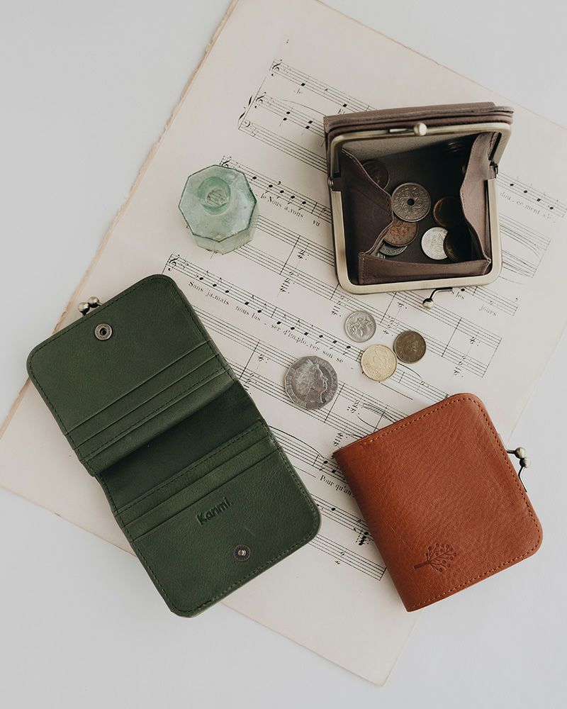 ちょうど良いサイズ感「ドロップツリー がま口 コンパクトウォレット