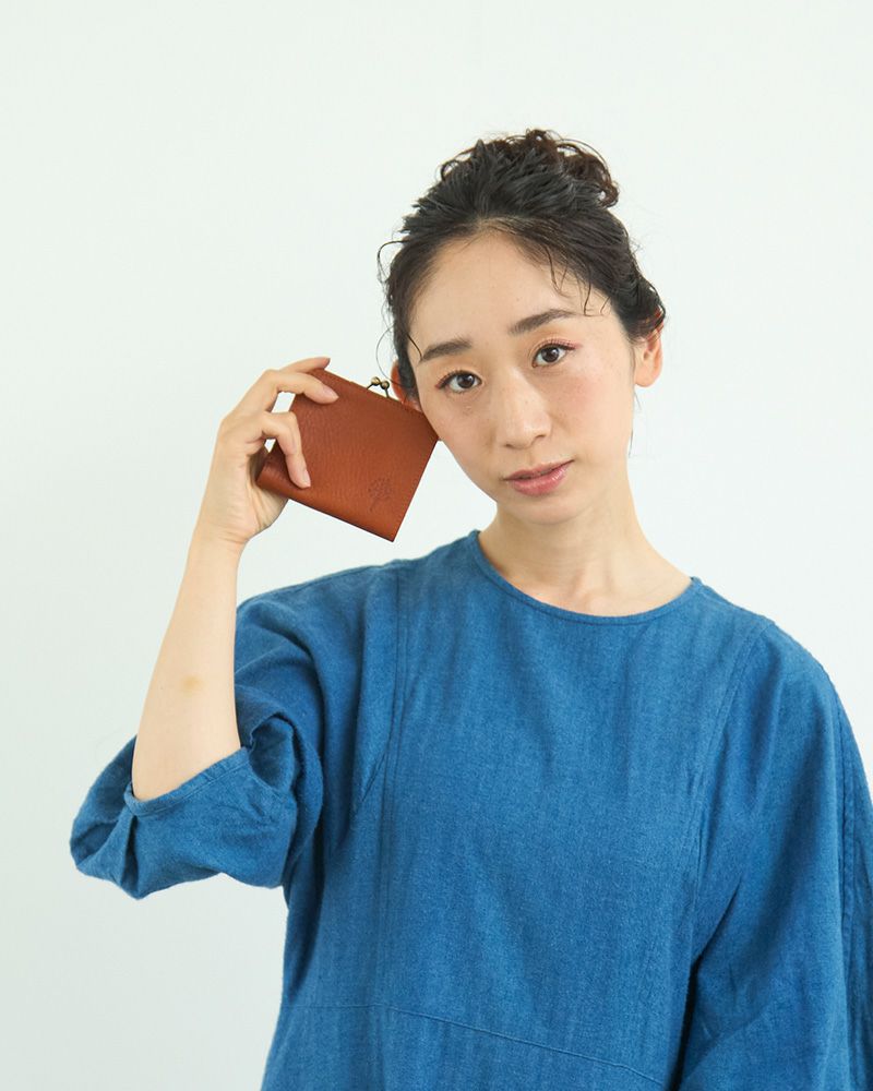 ちょうど良いサイズ感「ドロップツリー がま口 コンパクトウォレット