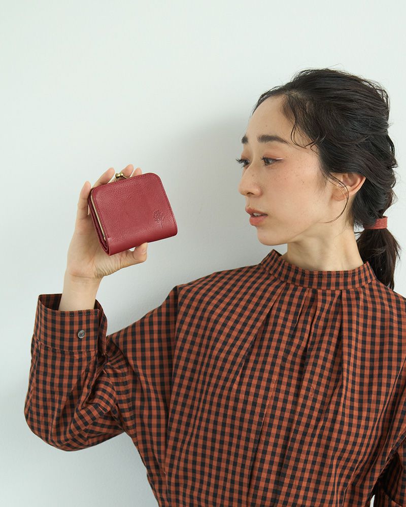 ちょうど良いサイズ感「ドロップツリー がま口 コンパクトウォレット