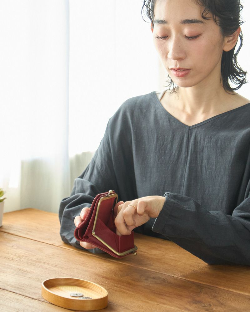 ちょうど良いサイズ感「ドロップツリー がま口 コンパクトウォレット
